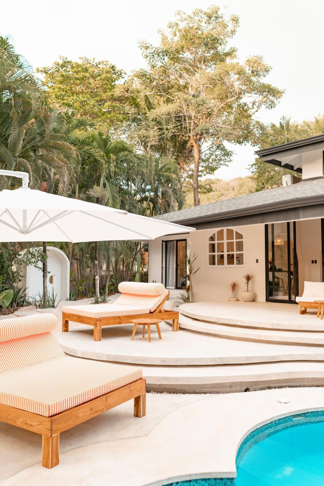 Banana Beach Bungalows Playa Santa Teresa  Quarto foto